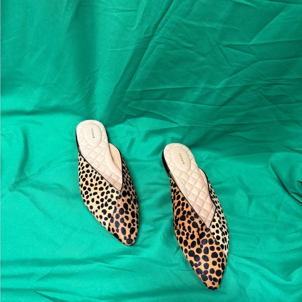 Birdies Leopard-Print Pointed Mules in Tan and Black